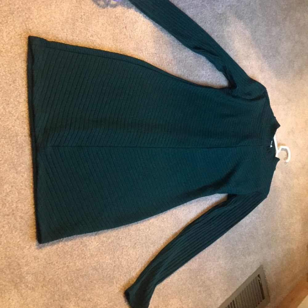 Green sweater dress